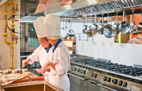 想要到國外學酒店管理？泰國這所名校最值得推薦